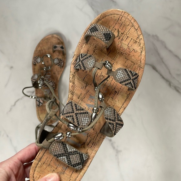 Sam & Libby Shoes - Sam & Libby Gladiator Sandals - Women’s Shoe Size 8